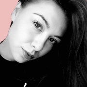 Ugne