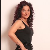 Aynur Sari