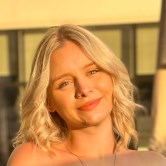 Angi Isaak