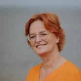 Anja Lange