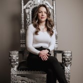 Jacqueline Standhardt