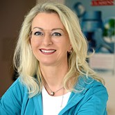 Iris Ackermann