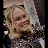 Theresa Kuhn