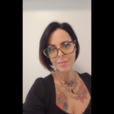 Yvonne 