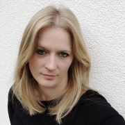 Simone 