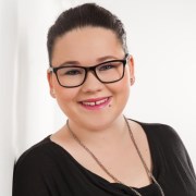 Yvonne Heibl