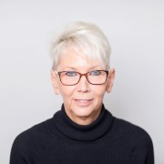 Karin Lobe