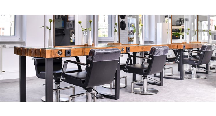 TOPP&TOPP DIE FRISEURE Bild 3
