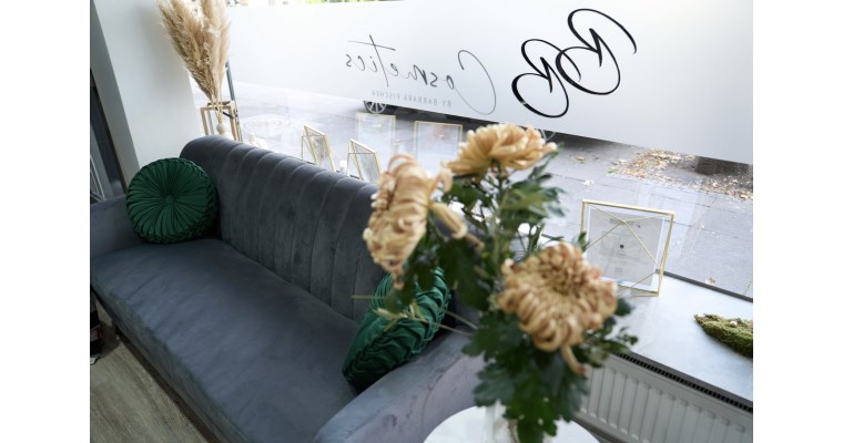 Barbara Fischer, BB Cosmetics Bild 1
