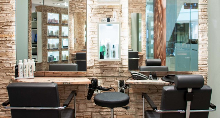 Peter Polzer Salon im Alstertal-Einkaufszentrum Bild 3