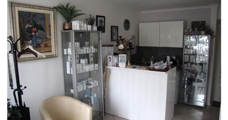 Kosmetikstudio Kladow - Larysa Eggers Bild 1