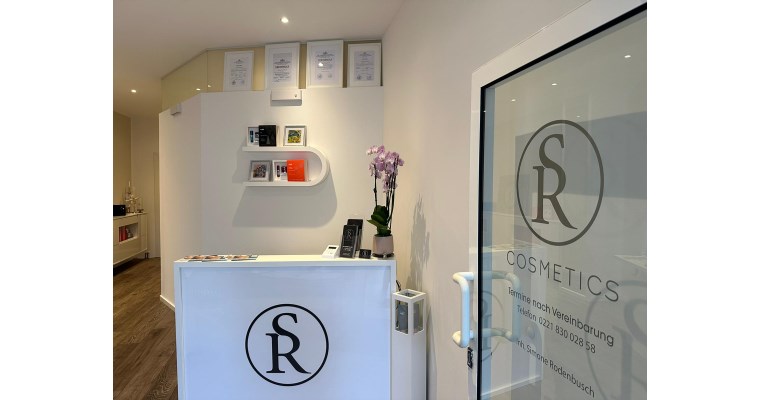 SR Cosmetics Bild 1