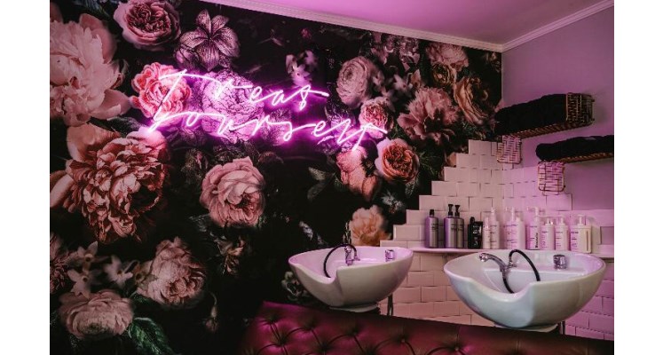 Salon 2112 Bild 2