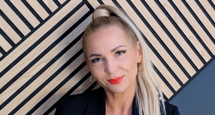 by Eliza - Hairstyling & Microblading Picture 2