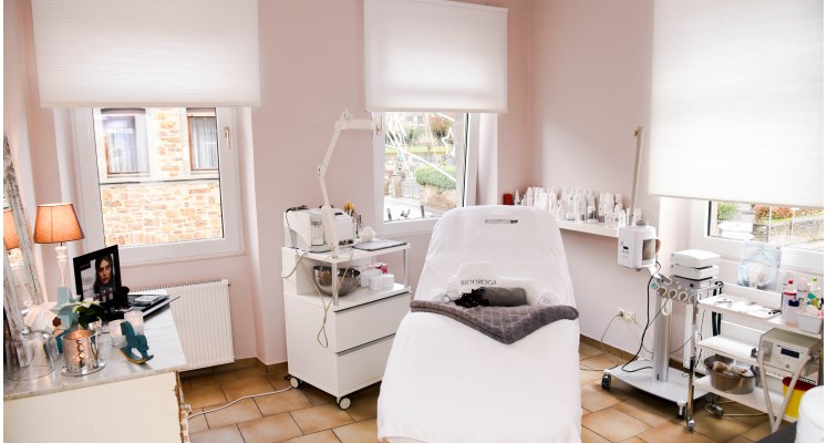 skin&beauty cosmetic Bild 2