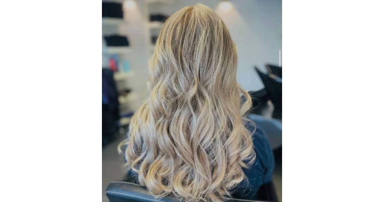 Friseurmeisterin Nancy Boy & Team - Ihr Friseursalon Afbeelding 1