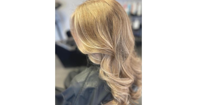 Friseurmeisterin Nancy Boy & Team - Ihr Friseursalon Afbeelding 3