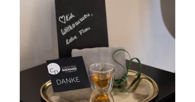 KOSMETIK Christiane Niemand Afbeelding 1