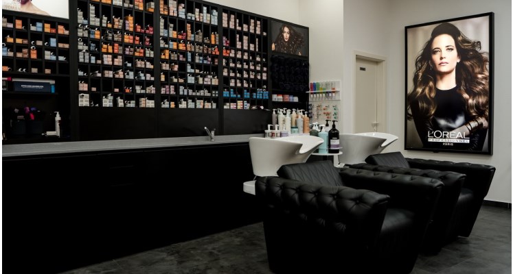 Salon Louksa Innenstadt Bild 3