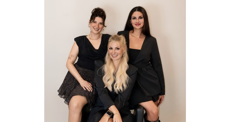 CHARLYLIGHTENUP Bild 1