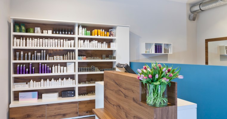 Friseur Cornelia WANKERL GmbH Afbeelding 1