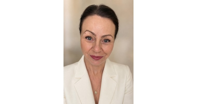 bei NIKOLA achtsam schoen Bild 1