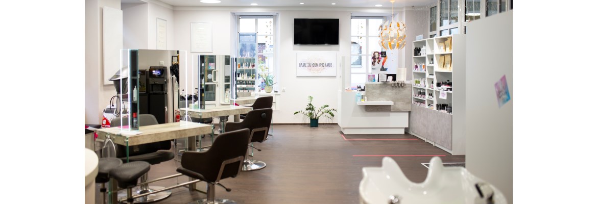 Haare in Form und Farbe dein Friseur, Kosmetik- und Sugaringstudio in Volkach