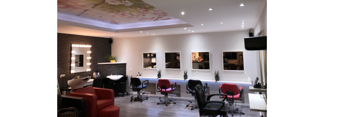 Friseur Nina Mordhorst