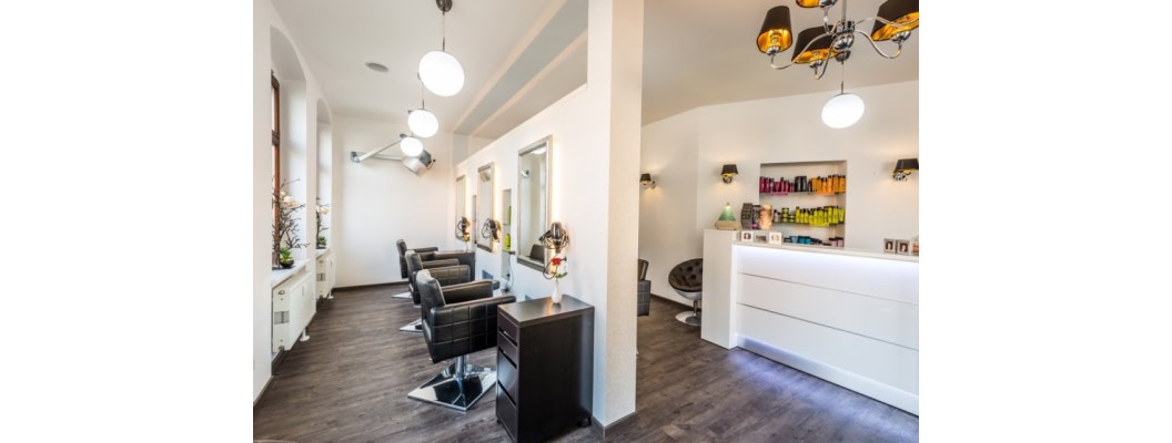 Friseur cHAARaktHAIR Madlen Czonz